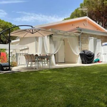 Zaffiro Casa Vacanze Al Mare 瓦雷多利亚 外观 照片