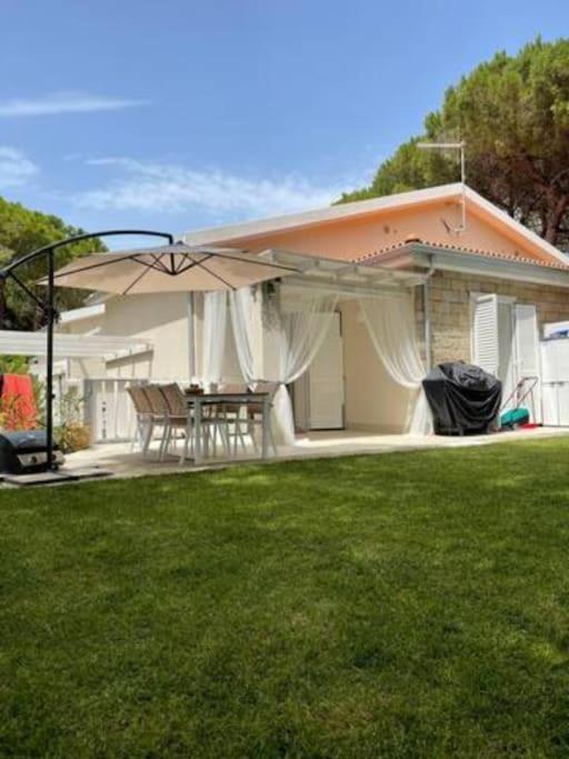 Zaffiro Casa Vacanze Al Mare 瓦雷多利亚 外观 照片