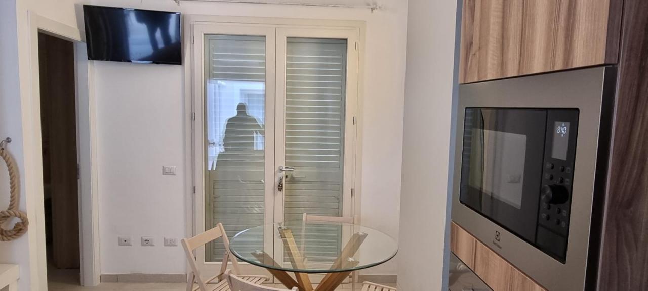 Zaffiro Casa Vacanze Al Mare 瓦雷多利亚 外观 照片